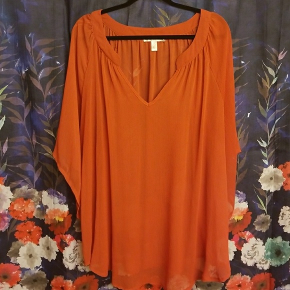 orange flowy top